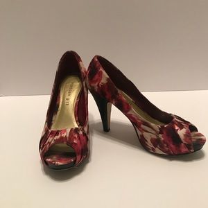 Women’s shoes